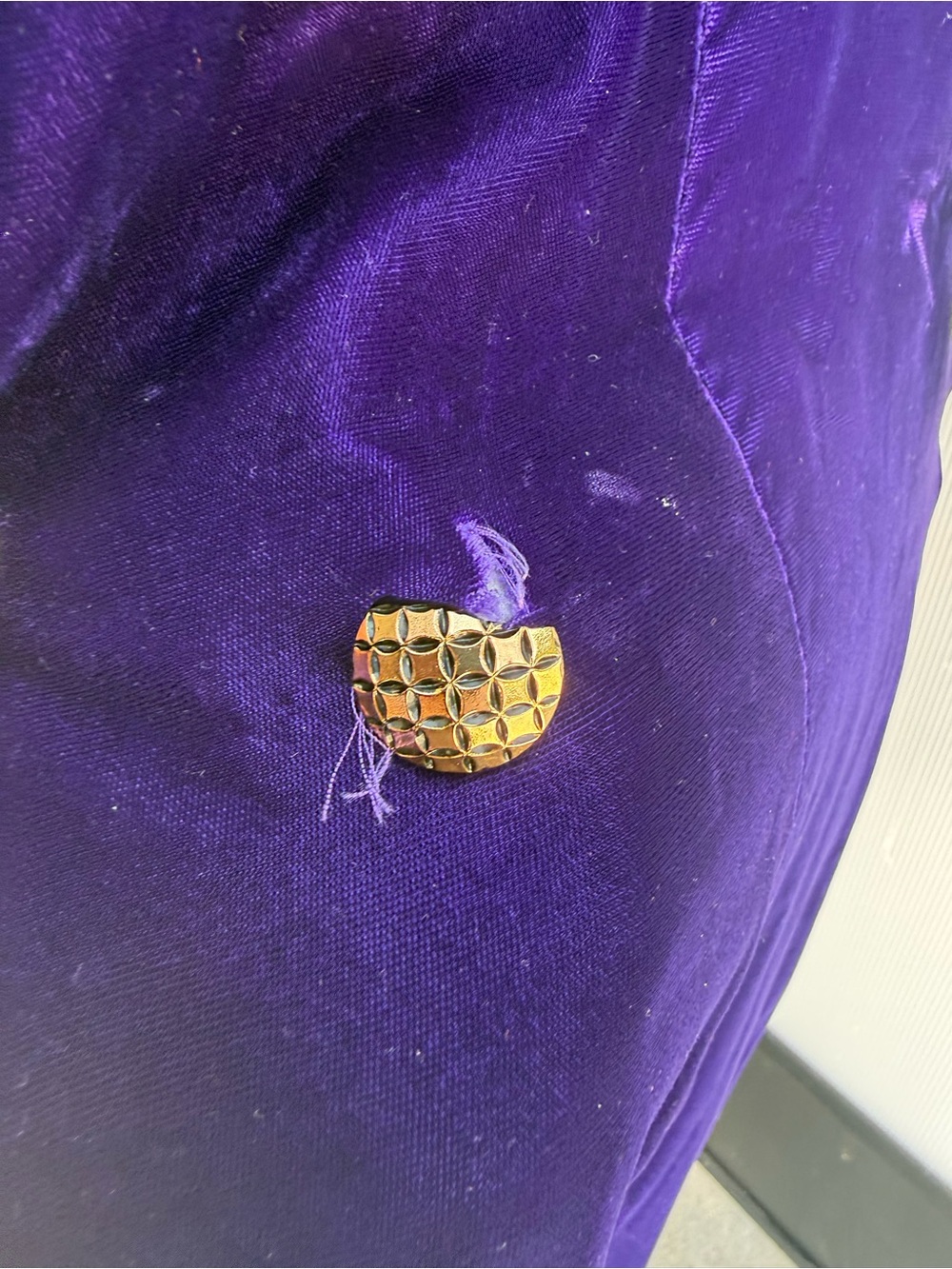 Purple Velvet Vinatge Double-Breasted Women's Coat - Picture 2 of 3